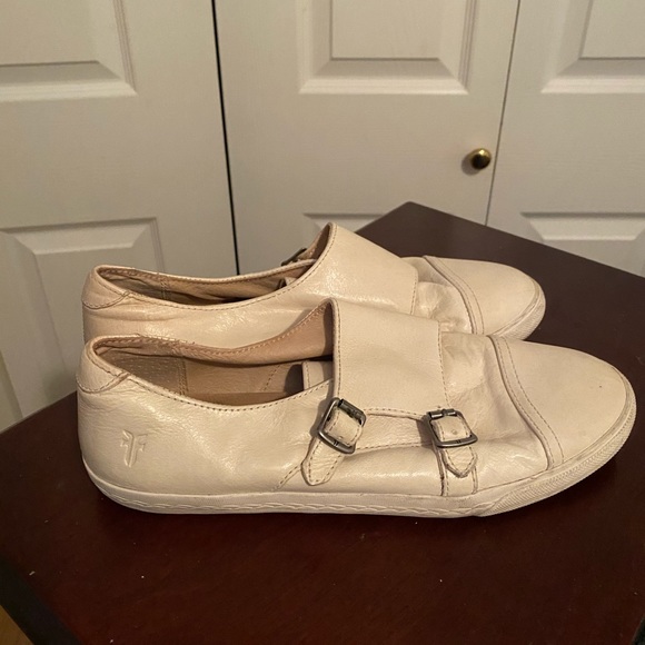 frye leather tennis shoes